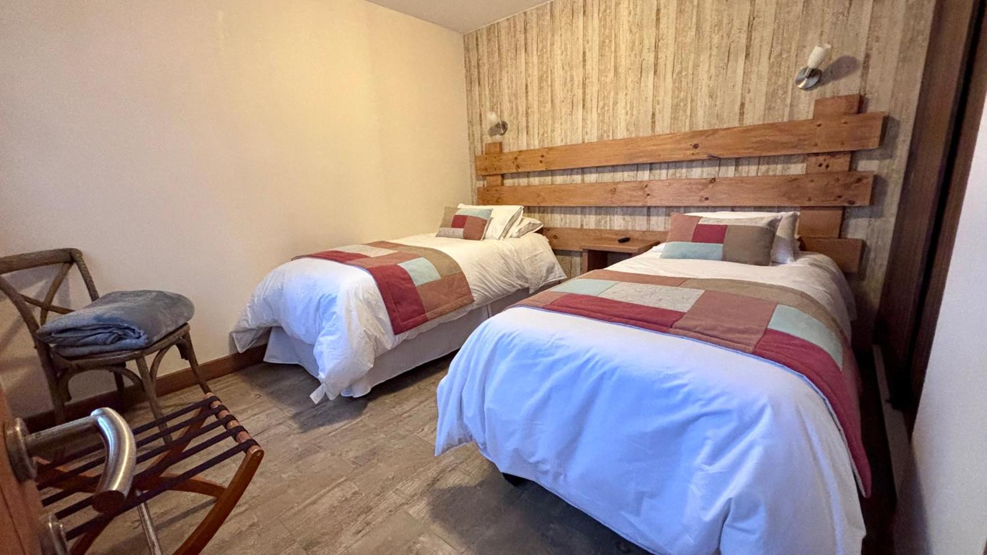 Entre Cumbres Apart Hotel Coyhaique Exteriör bild
