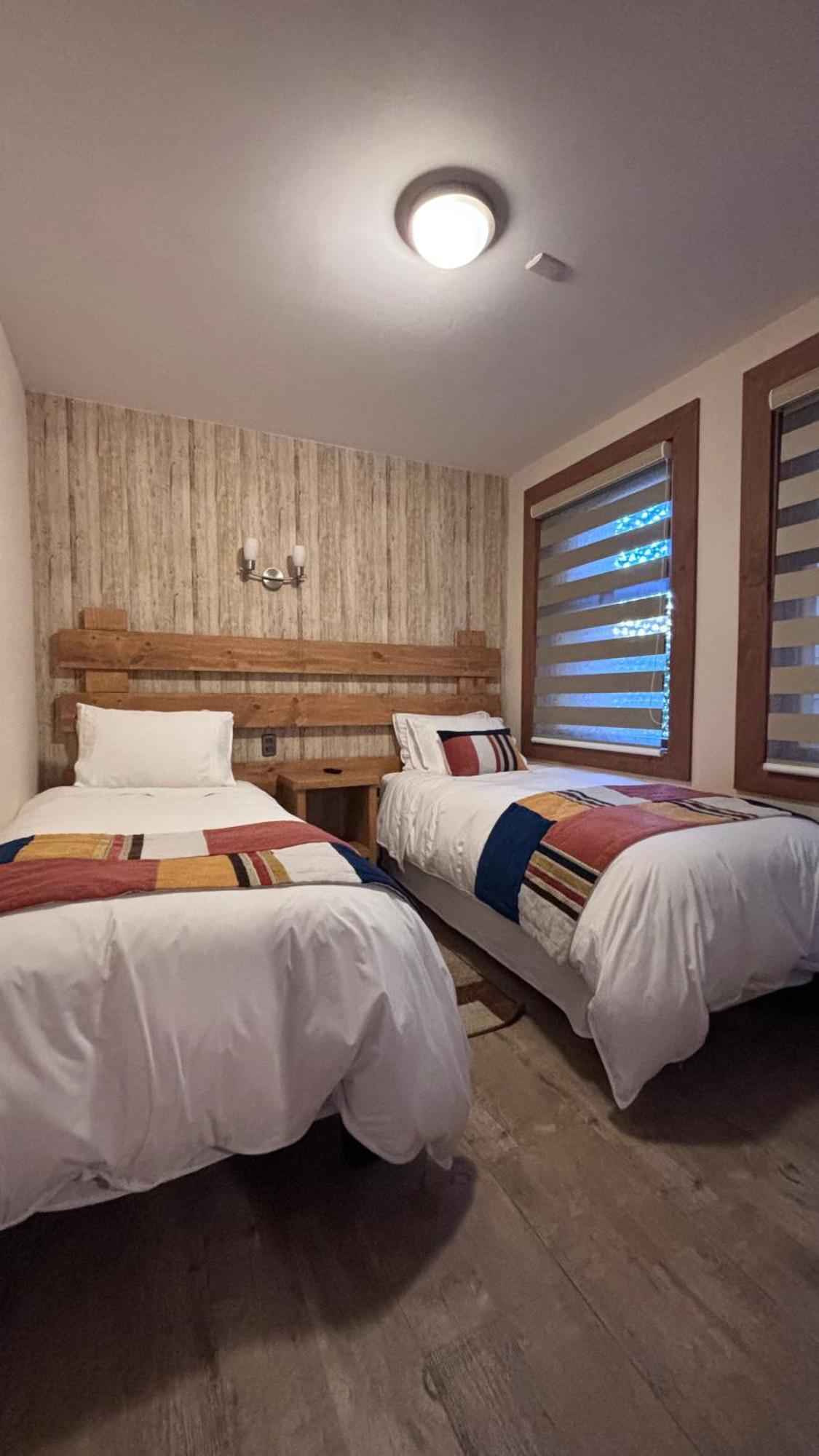 Entre Cumbres Apart Hotel Coyhaique Exteriör bild