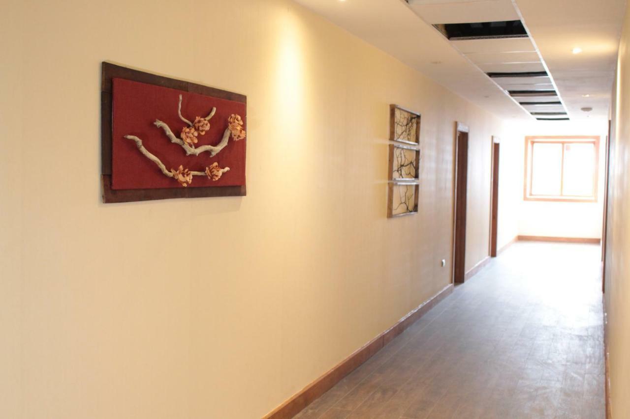 Entre Cumbres Apart Hotel Coyhaique Exteriör bild